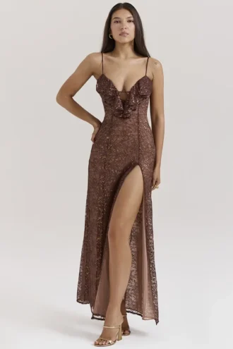 Lucianna Espresso Lace Maxi Klänning