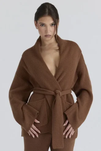 Madison Tan Koftor i ren ull med draperad framsida